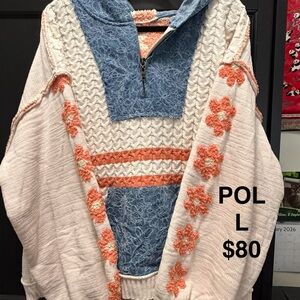 POL Women's Lg 1/2 zip with hood. Very soft and warm- Blue and Orange Floral